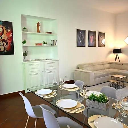 La Casa Di Mek Apartmán *