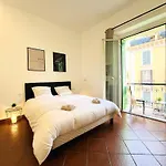 La Casa Di Mek アパート *