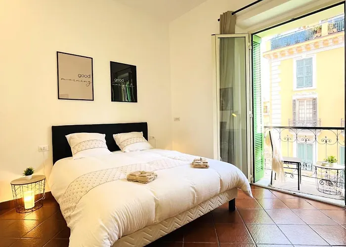 La Casa Di Mek Apartment *